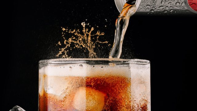 Bad for all, sugary drinks may raise early death risk for Type 2 diabetics